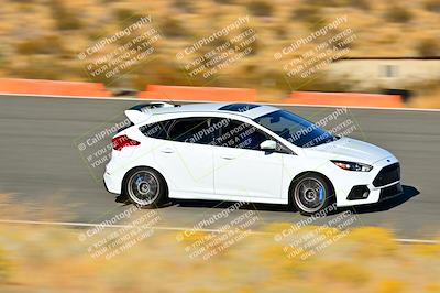 media/Nov-16-2024-Extreme Speed (Sat) [[6587d07cc4]]/Gold Group/Session 3 (The Bowl)/